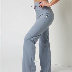 Daily wide leg light blue size xs